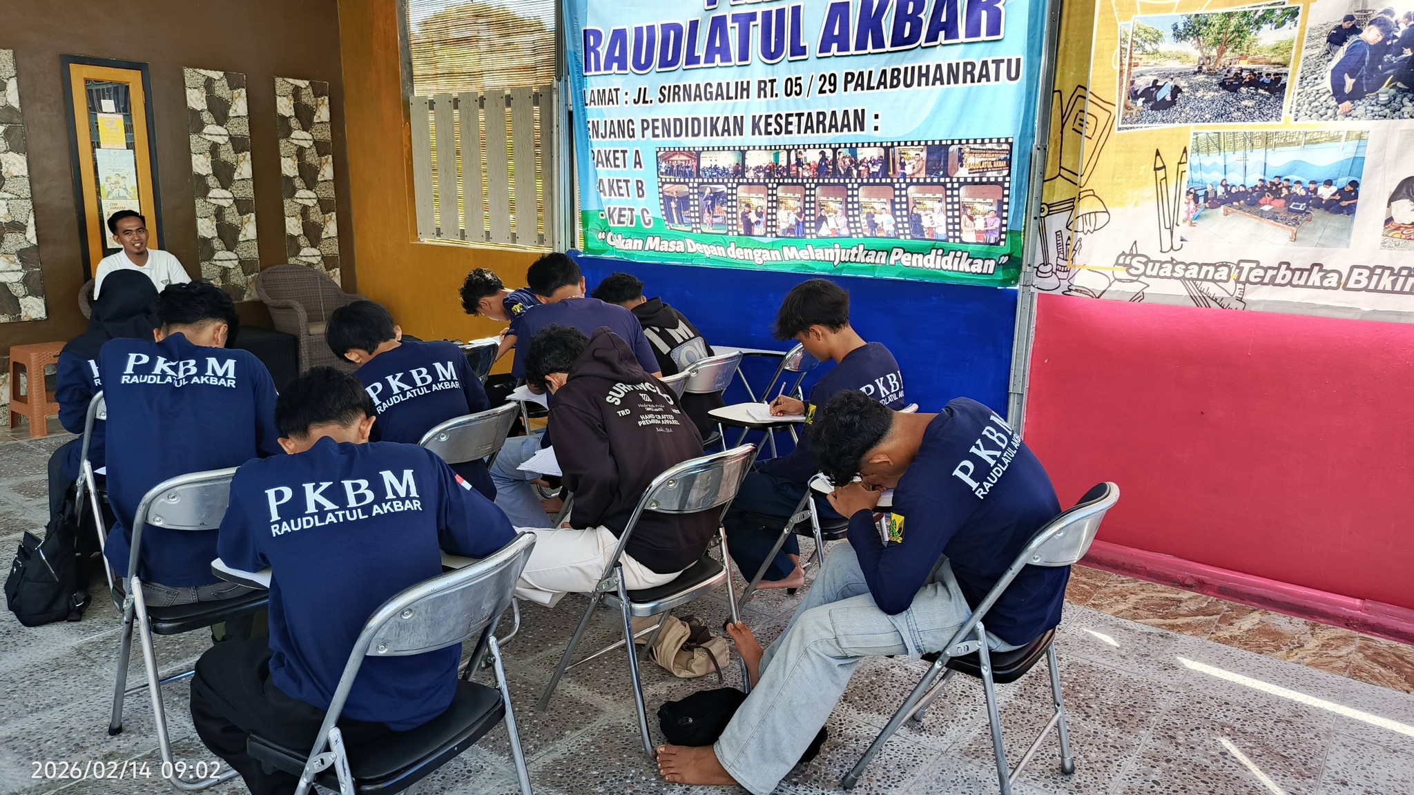 Lingkungan dan Fasilitas Sekolah Media